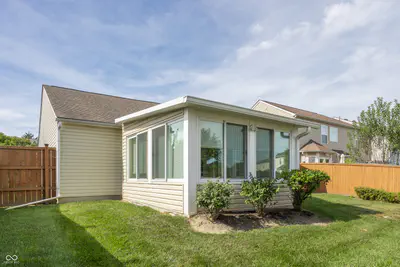12476 Deerview Drive, Noblesville - 43