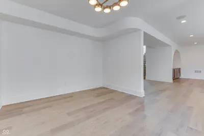 10880 Dartmoor Court, Zionsville - 46