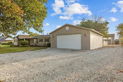 7847 Trotter Road, Camby - 4