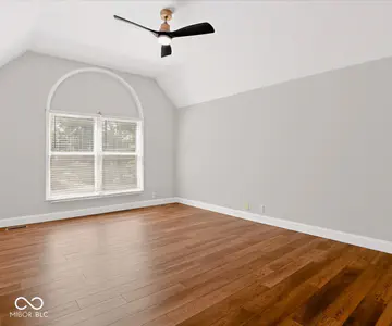 2601 Trotters Run, Bloomington - 25
