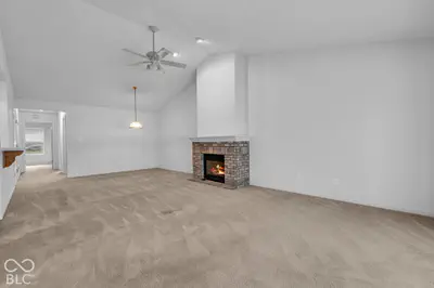 340 Lakewood Court, Avon - 4