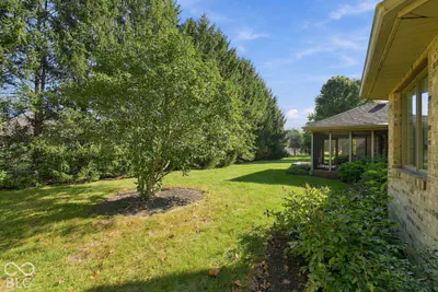 5600 Sun Point Drive, Muncie - 30