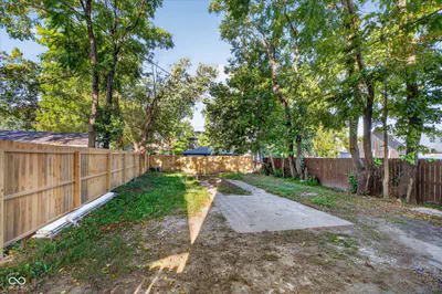 124 Grant Avenue, Indianapolis - 24