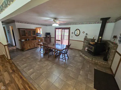 186 Ryan Court, Spencer - 13