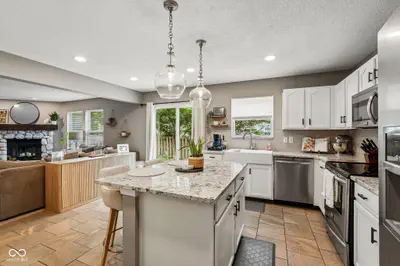 9906 Orange Blossom Trail, Fishers - 17
