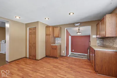 2850 Quincy, Quincy - 7