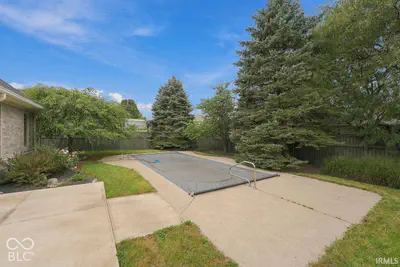 109 Jade Drive, Yorktown - 6