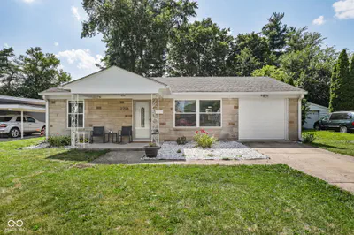 2706 Crystal Drive, Indianapolis