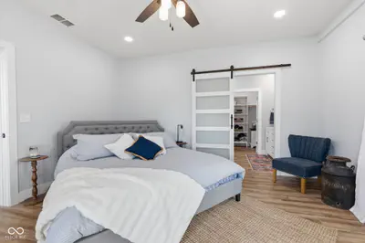 8446 Parkview Drive, Rockville - 26