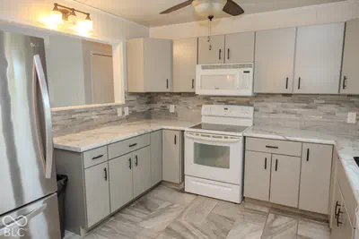 1975 Crescent Drive, Crawfordsville - 12