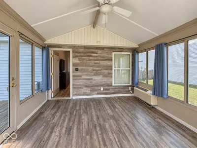 5884 Hollow Oak Trail, Carmel - 30