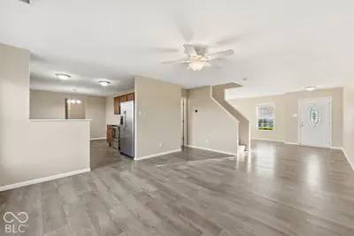 11398 N Meadowbend Way, Monrovia - 15