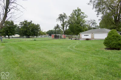 8524 Camby Road, Camby - 21