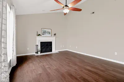 16450 Clarks Hill Way, Westfield - 8