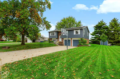 11912 Wainwright Boulevard, Fishers - 3