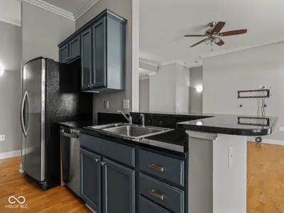 450 Ohio Street, Indianapolis - 28