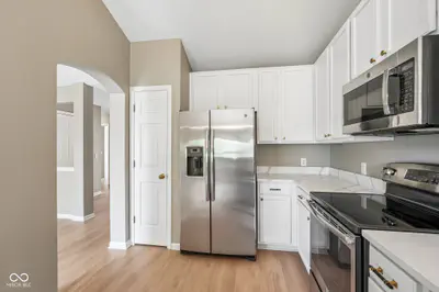 1152 Longwell Lane, Indianapolis - 2