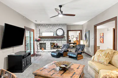 4664 Fox Moor Lane, Greenwood - 40