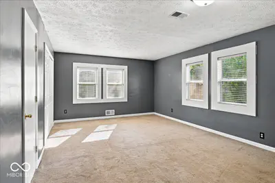 6021 Shelby Street, Indianapolis - 27