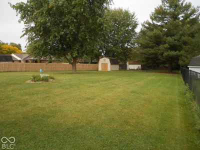 552 Echo Bend Boulevard, Greenwood - 27