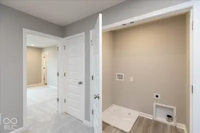 6153 Mill Hill Way, McCordsville - 21