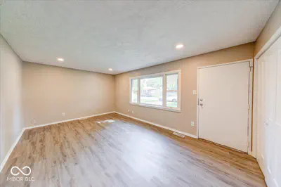 3226 Auburn Road, Indianapolis - 3