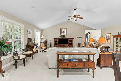 5066 Quincy Court, Columbus - 10