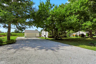 2211 Cicero Road, Noblesville - 2