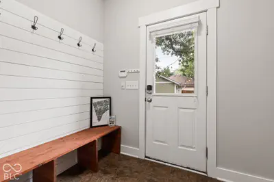 1422 Carrollton Avenue, Indianapolis - 7