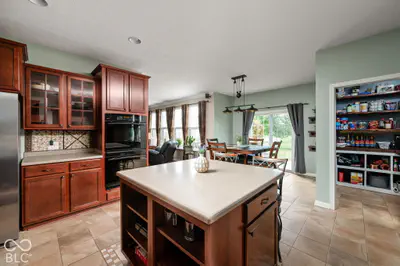 1423 Hession Drive, Brownsburg - 23