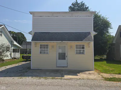 102-104 Walnut Street, Fairland - 10