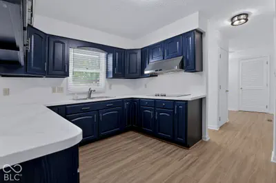 751 Hawthorne Drive, Carmel - 9