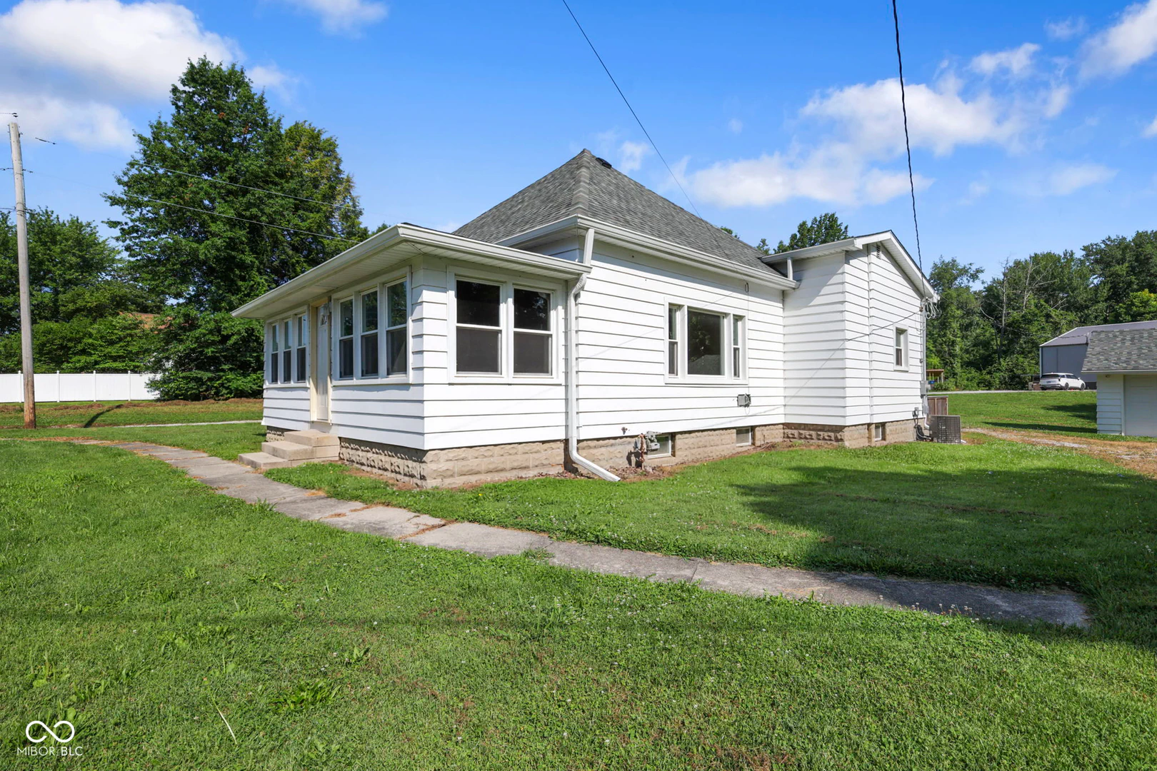2536 State Road 340, Brazil