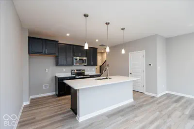 6153 Mill Hill Way, McCordsville - 6