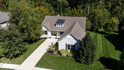 6562 W May Apple Drive, McCordsville - 3
