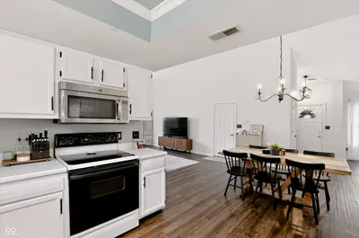 5218 Gateway Avenue, Noblesville - 16