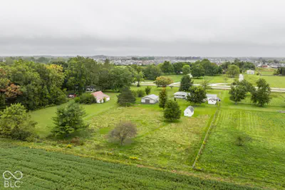 987 W Stones Crossing Road, Greenwood - 33