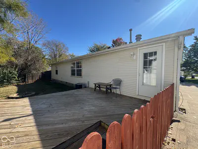 141 Sunset Court, Cicero - 15