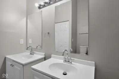 10165 Park Stream Drive, Indianapolis - 32
