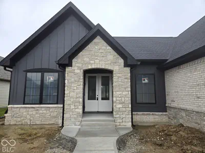 1047 Beechtree Lane, Franklin - 2