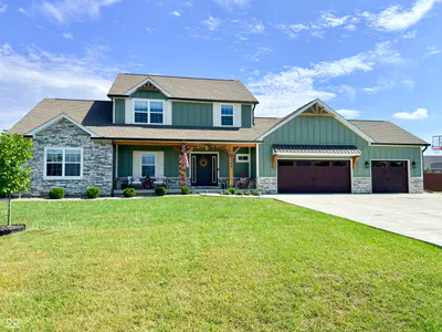 1344 Redwood Drive, Crawfordsville - 2