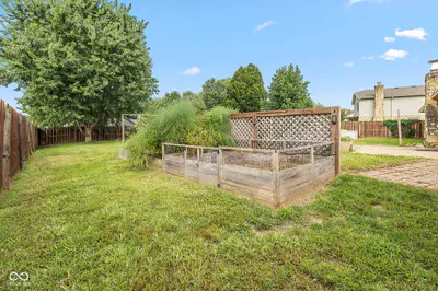 1608 Friendship Drive, Indianapolis - 24