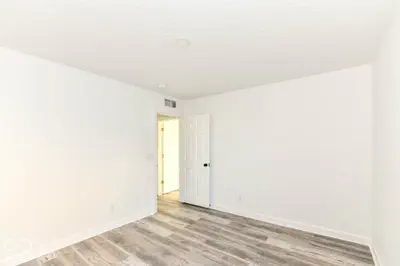 7409 Deerberg Drive, Indianapolis - 27