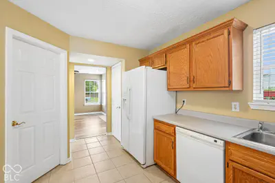15366 Ten Point Drive, Noblesville - 18