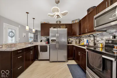 283 Bittersweet Drive, Whiteland - 10