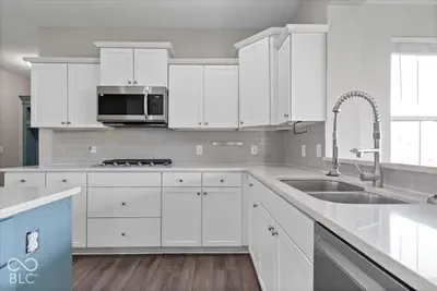 5570 Stream Drive, McCordsville - 14