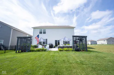 4860 Safford Drive, New Palestine - 44