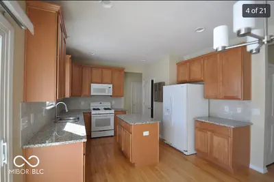14119 Nicholas Drive, Carmel - 4