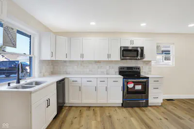 2509 State Avenue, Indianapolis - 11