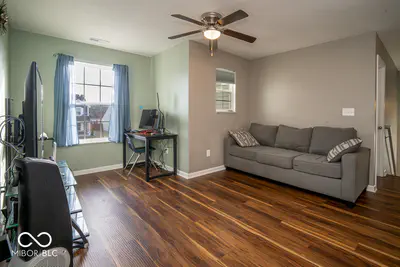 834 Blue Ash Trail, Greenwood - 17